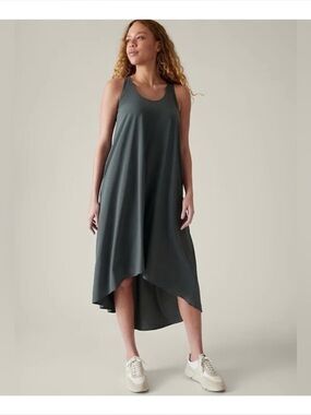 Athleta Presidio Travel Dress, SIZE XL.  Bali green. EUC